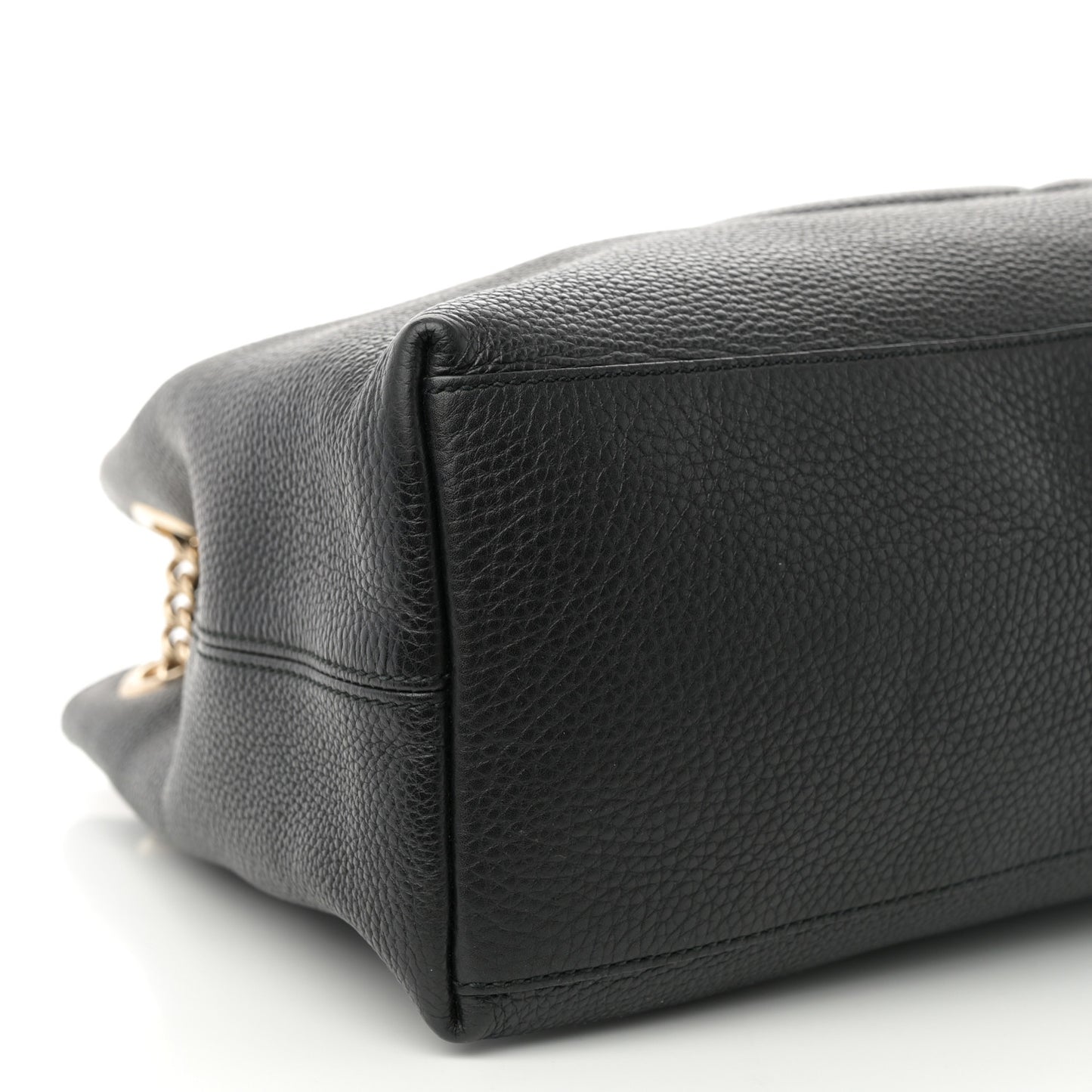 Pebbled Calfskin Medium Soho Chain Shoulder Bag Black