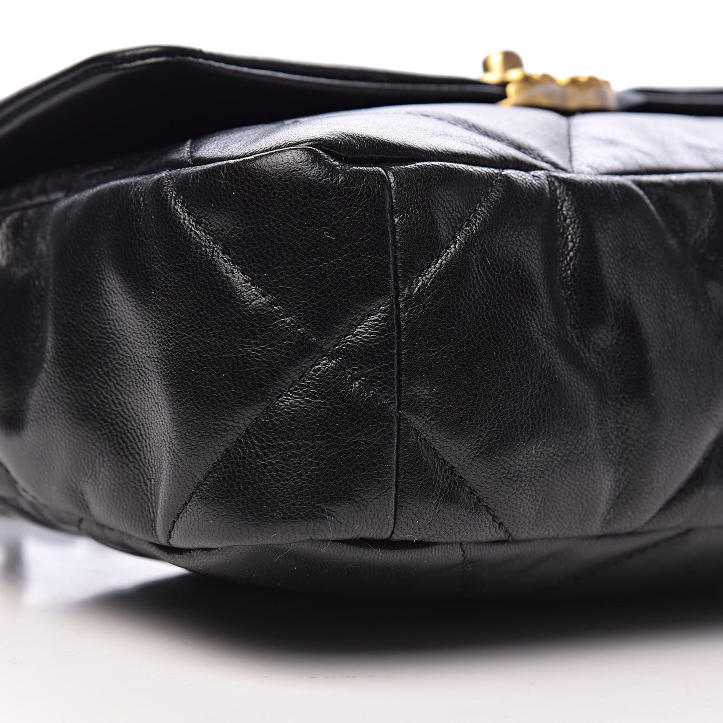 Goatskin Quilted Medium 19 Flap Black