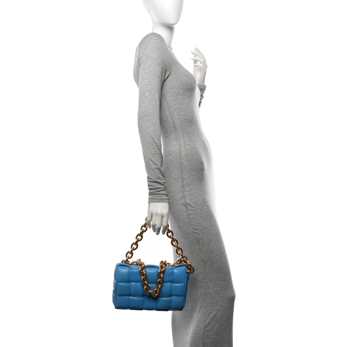 Lambskin Maxi Intrecciato Padded Chain Cassette Crossbody Bag Swimming Pool