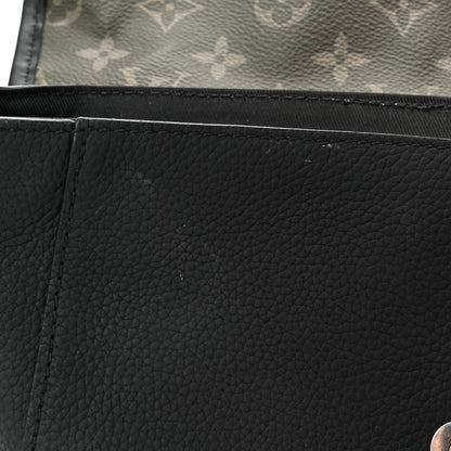 Louis Vuitton Grained Calfskin Monogram Pulse Messenger Khaki Black 10 of 10