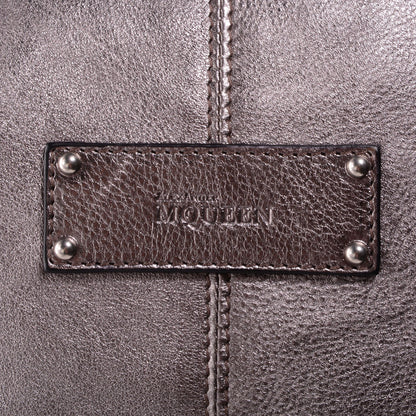 Alexander McQueen Metallic Leather Large De Manta Tote Dark Silver 4 of 7
