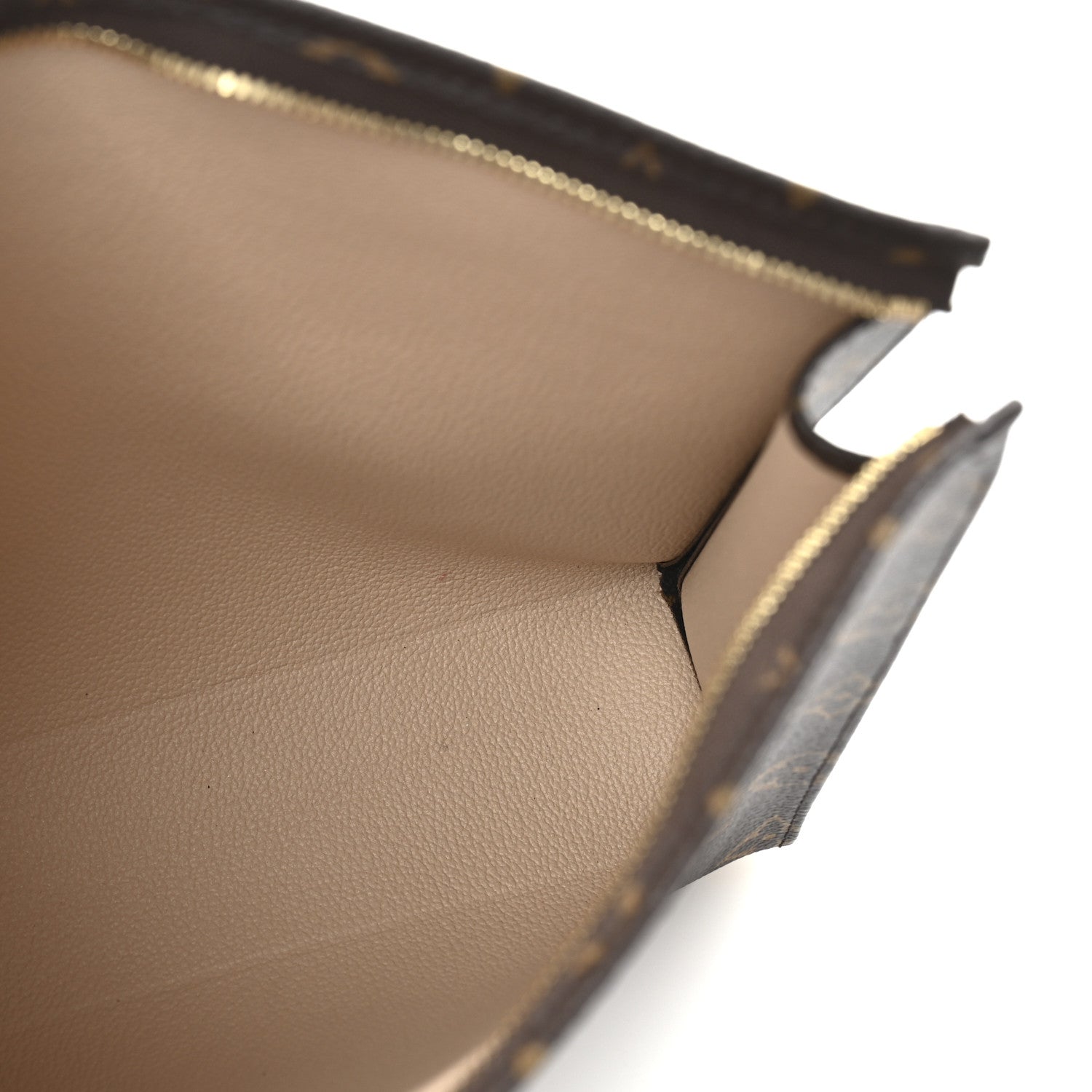 Louis Vuitton Monogram Toiletry Pouch 26 5 of 9