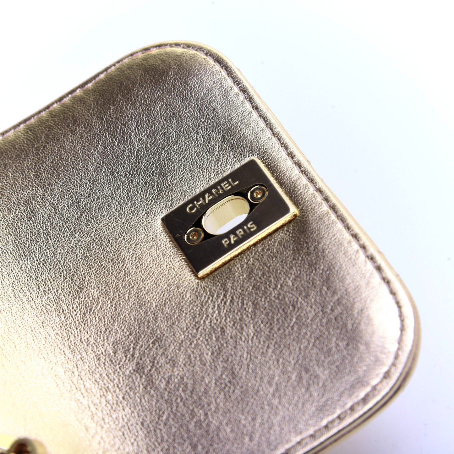 Metallic Lambskin Quilted Mini Trendy CC Clutch With Chain Gold