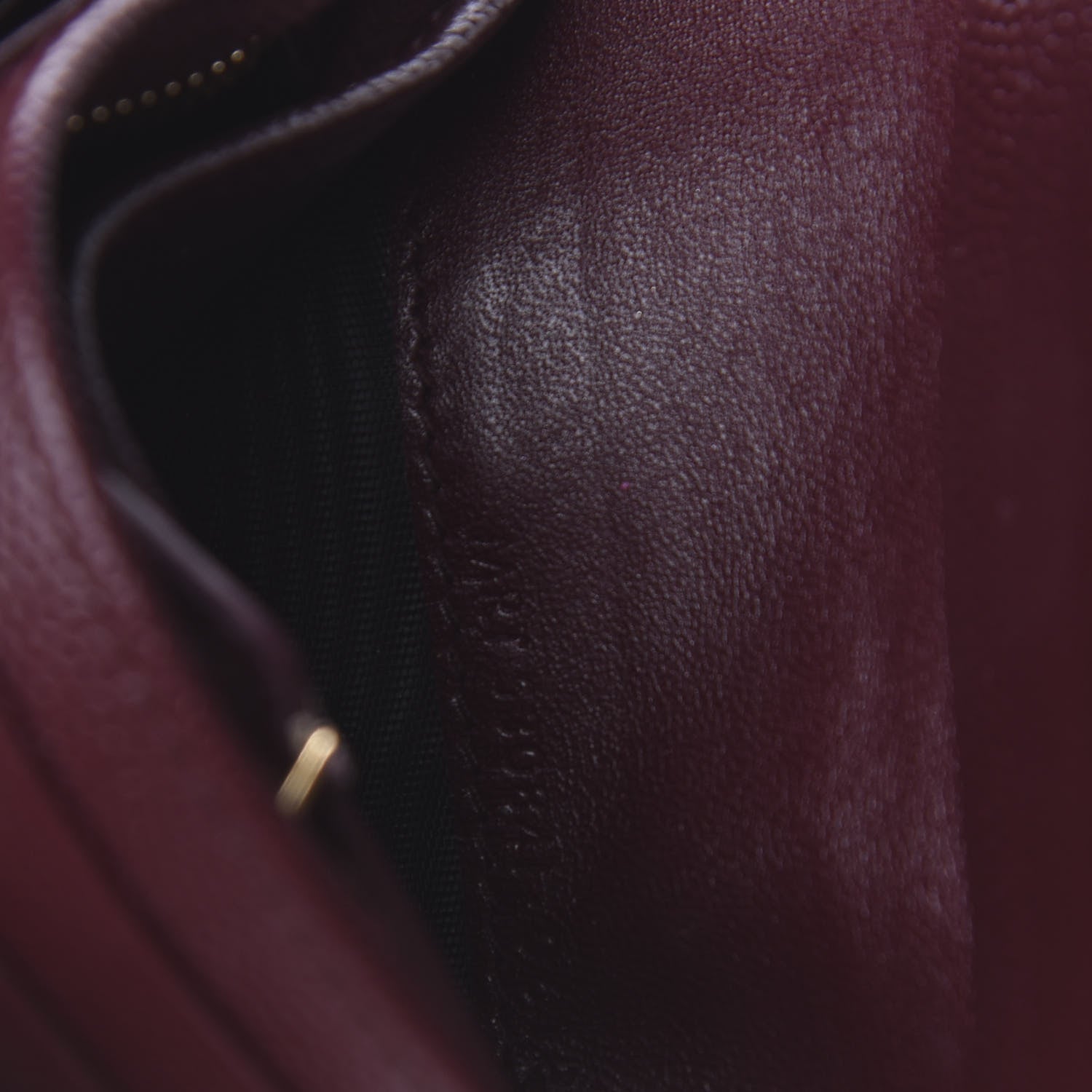 Saint Laurent Grain De Poudre Matelasse Chevron Monogram Card Case Bordeaux 7 of 8
