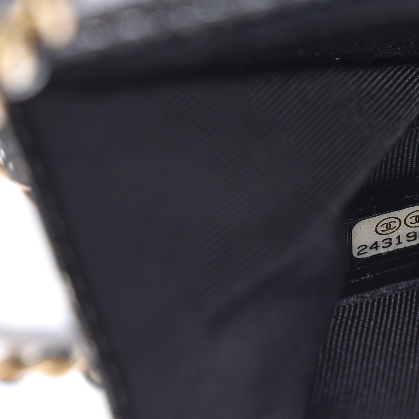Cracked Metallic Calfskin Quilted Zip Away Chain Clutch Dark Silver