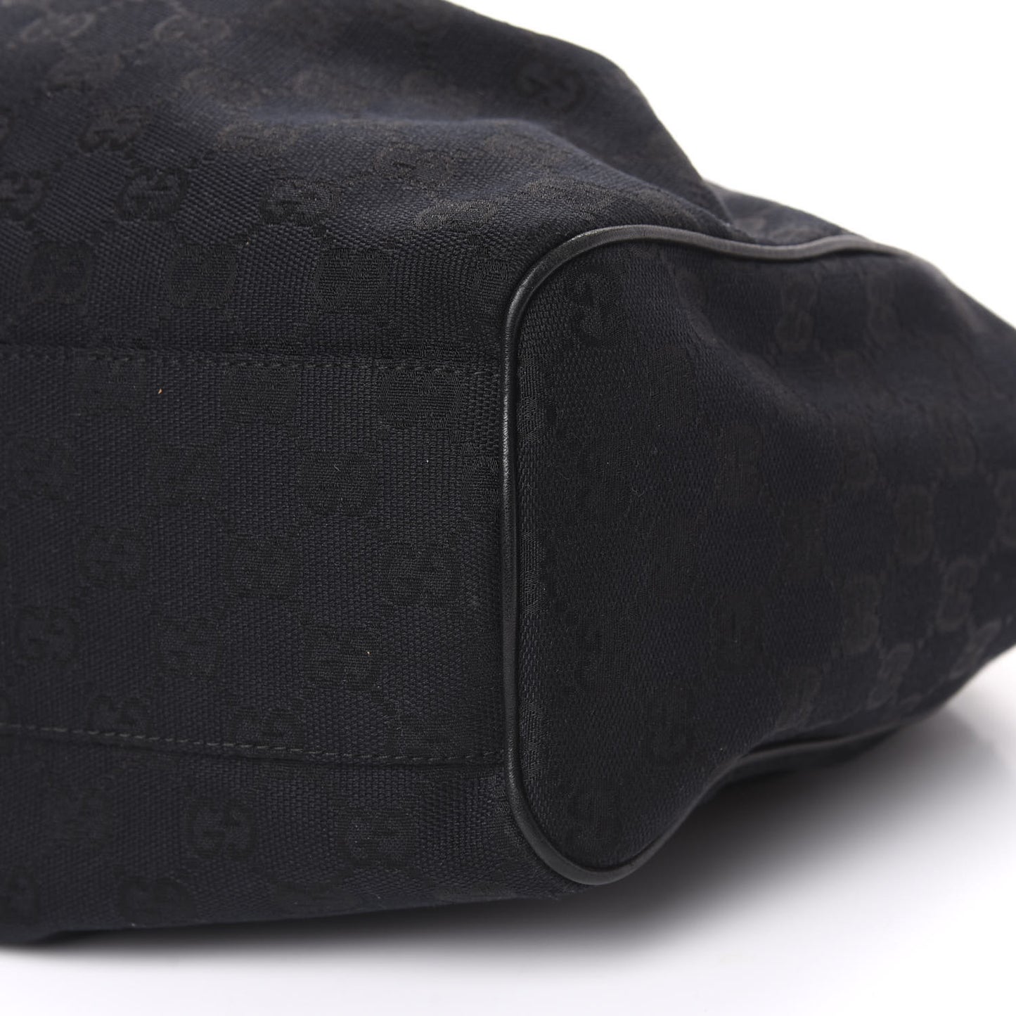 Monogram Medium Sukey Black
