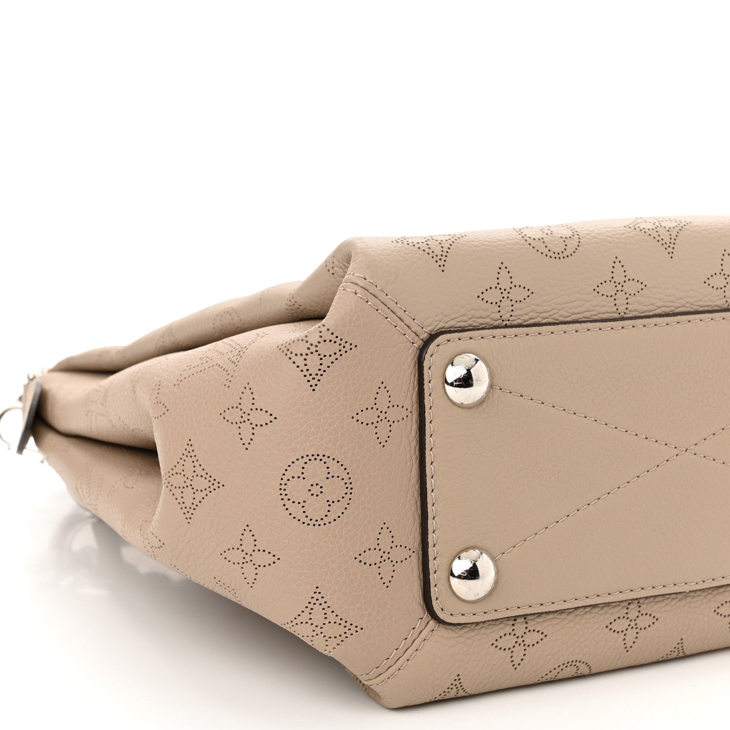 Louis Vuitton Mahina Babylone Chain BB Galet 8 of 9