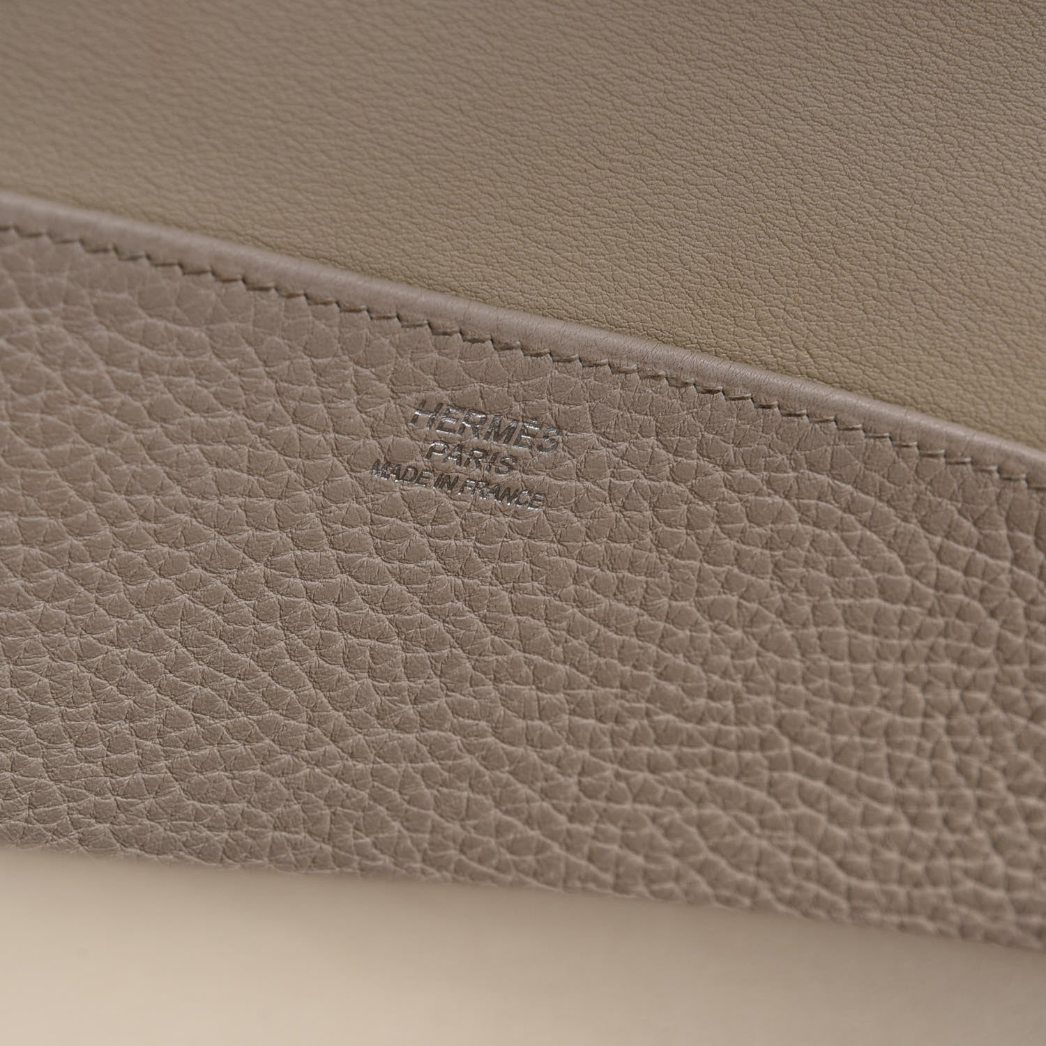 Hermes Taurillon Clemence Halzan 31 GM Craie 8 of 13