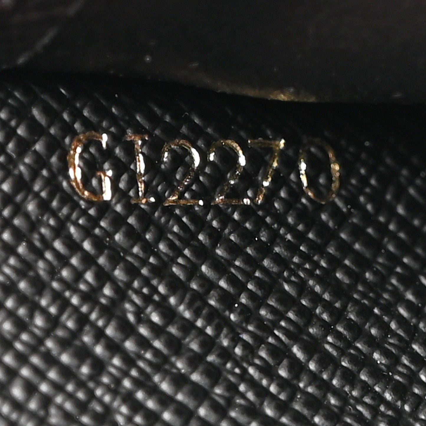LOUIS VUITTON Monogram Giant Crafty Zippy Wallet Creme Rouge Black