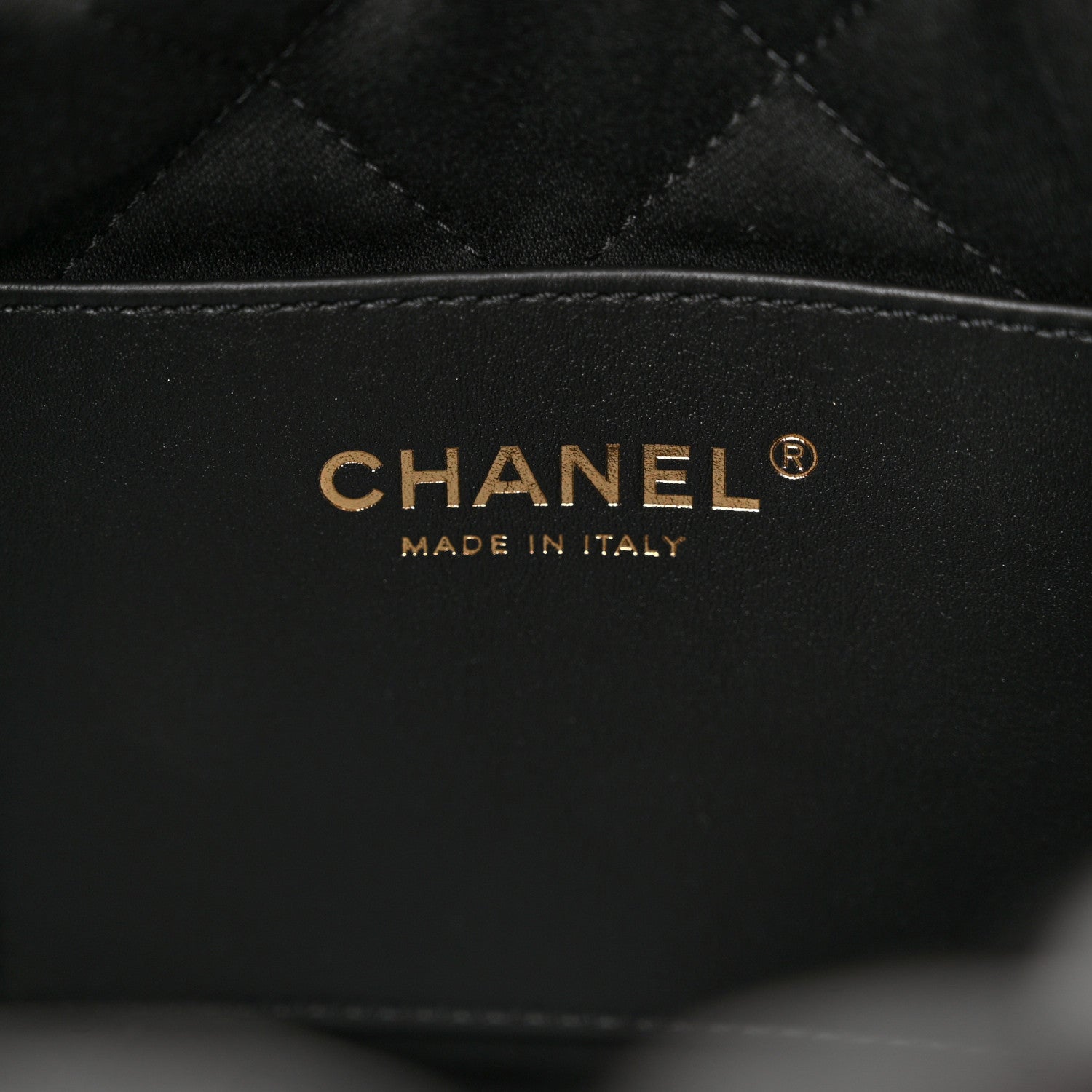 Chanel Shiny Calfskin Quilted Pearl CC Chain Mini Chanel 22 Black 7 of 11