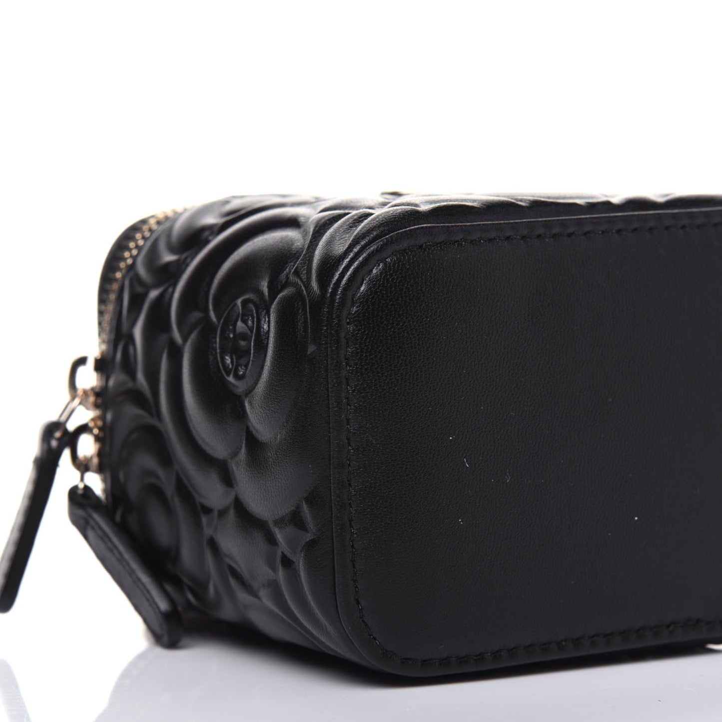 Lambskin Camellia Embossed Mini Vanity Case With Chain Black
