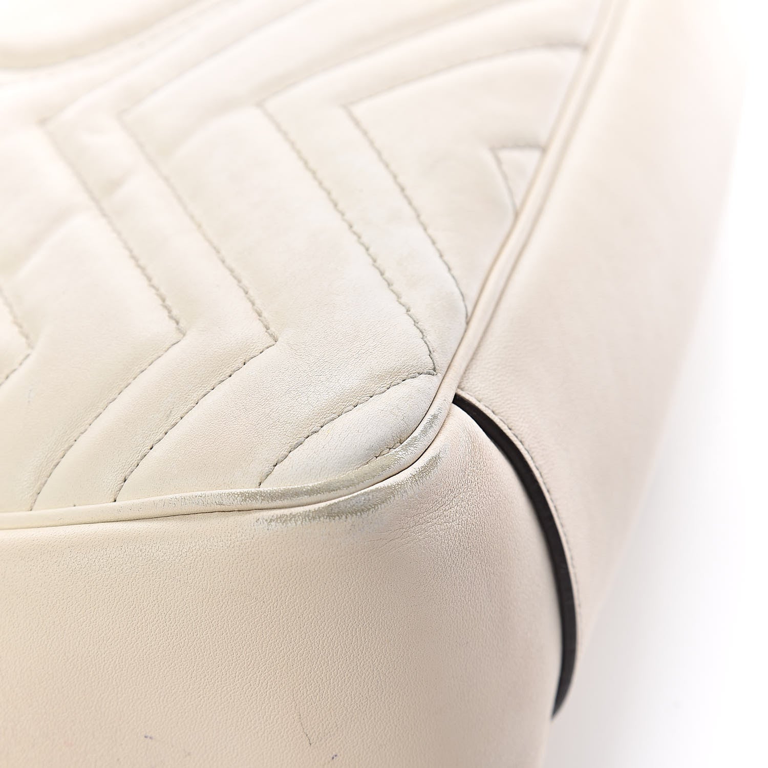 Gucci Calfskin Matelasse Medium GG Marmont Shoulder Bag White 15 of 19