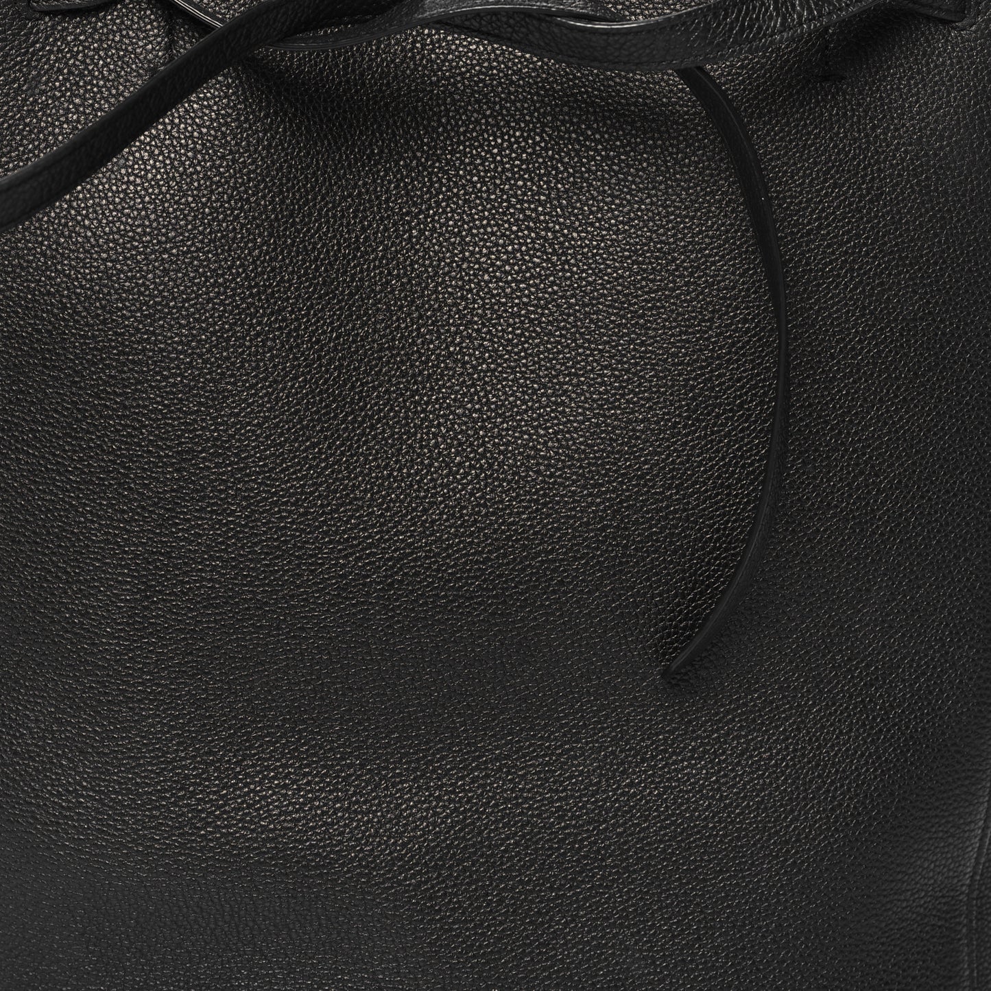 Soft Grained Calfskin Medium Belt Cabas Phantom Black