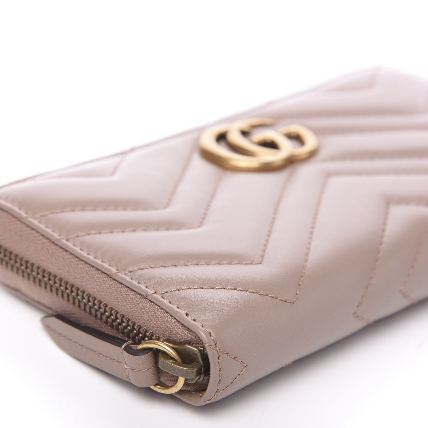 Calfskin Matelasse GG Marmont Zip Around Wallet Porcelain Rose