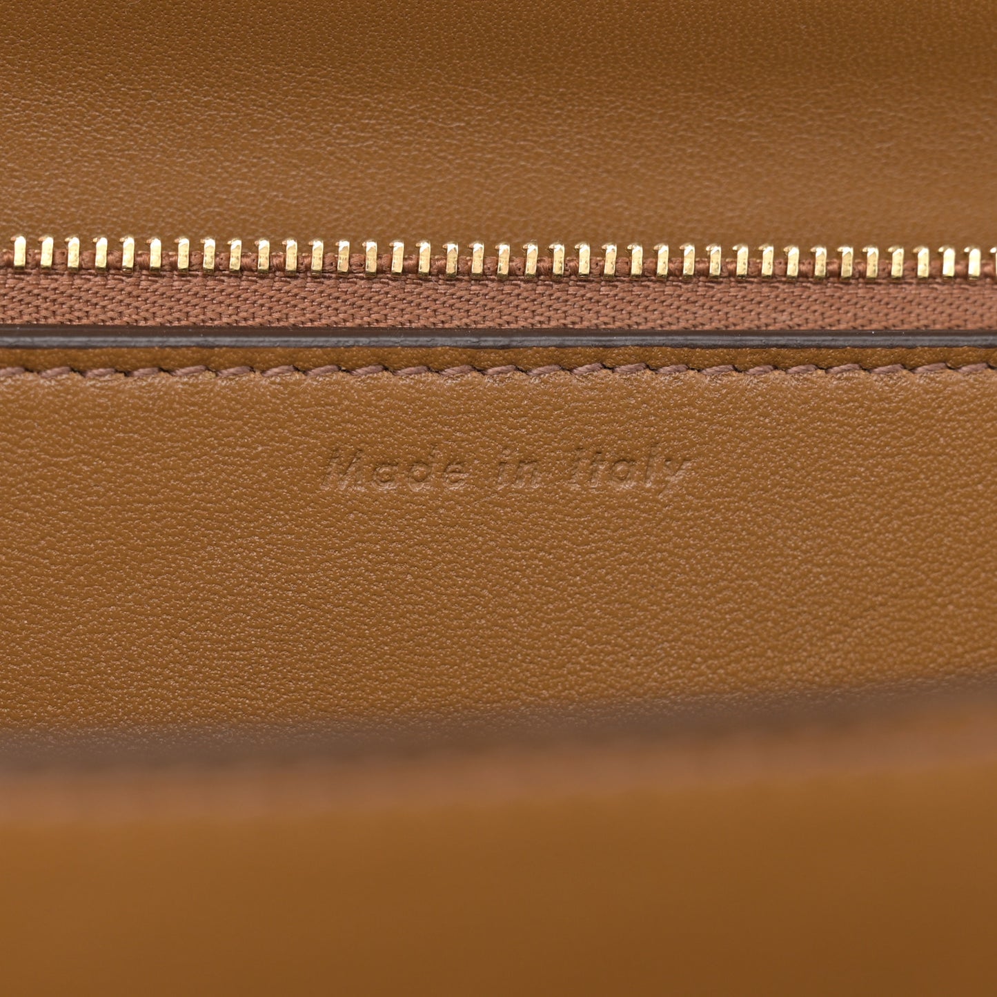 Box Calfskin Medium Classic Box Flap Bag Camel