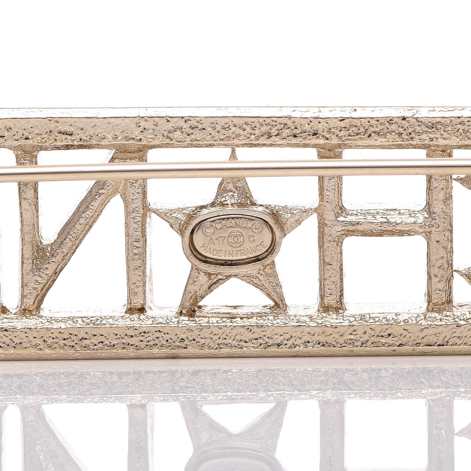 Chanel Star Logo Brooch Gold 4 of 5