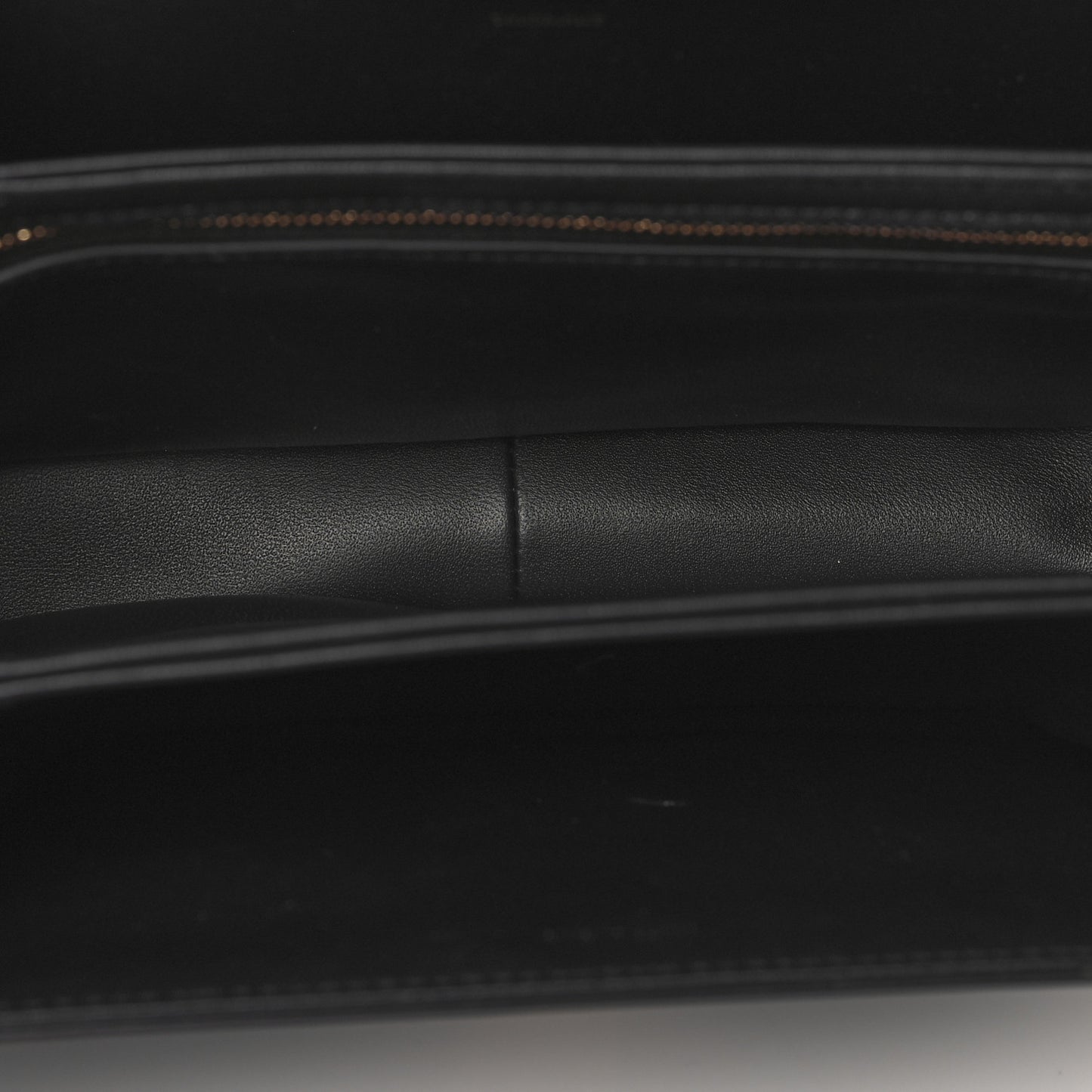 Shiny Calfskin Medium Triomphe Black