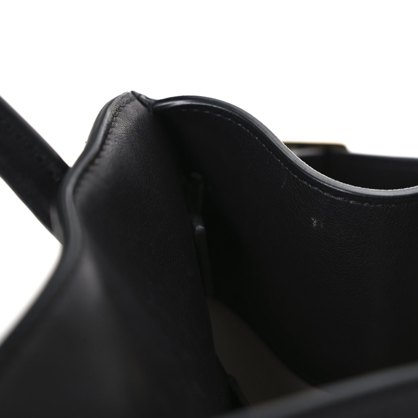 Polished Saddle Calfskin Soft Margaux 10 Bag Black