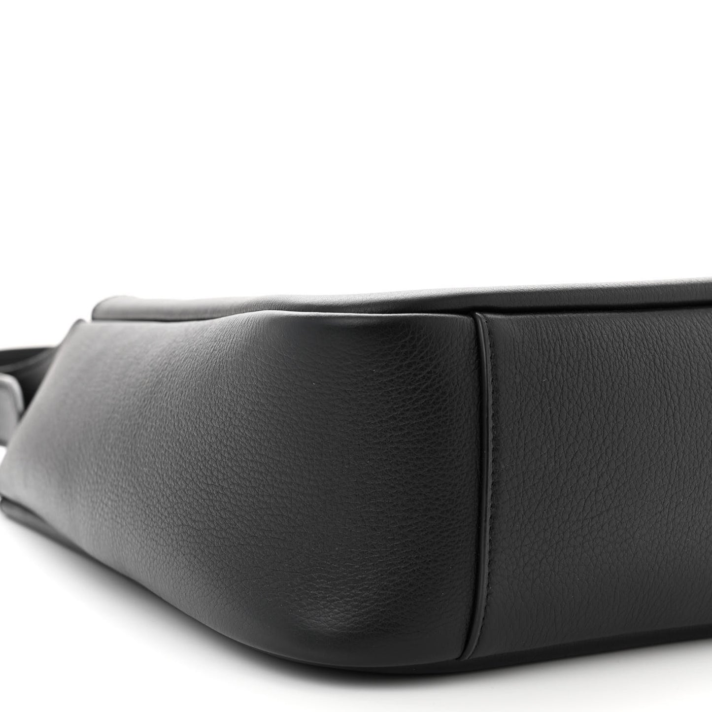 Smooth Calfskin Small Le 5 A 7 Soft Hobo Black