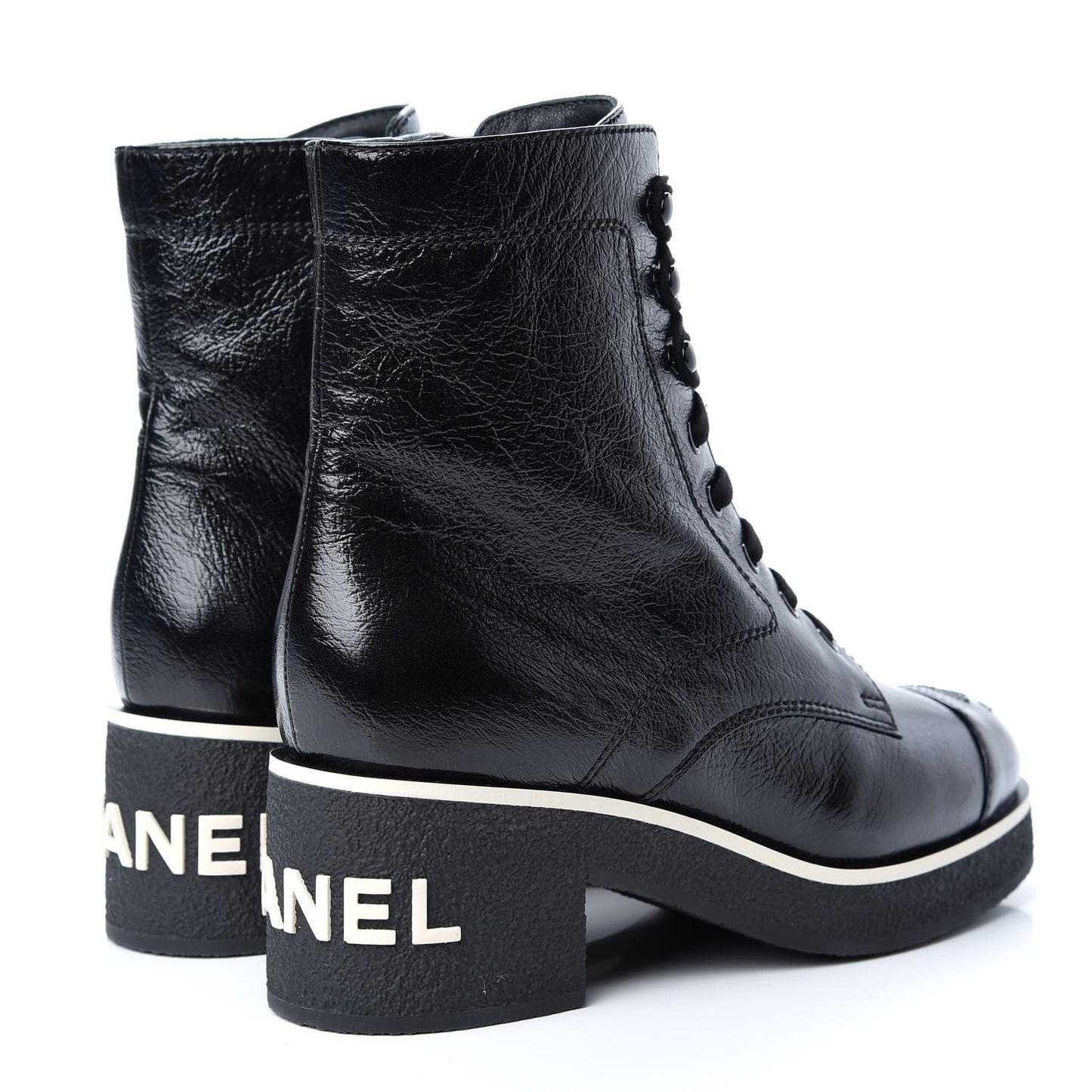 Shiny Crumpled Lambskin Lace Up Boots 39 Black