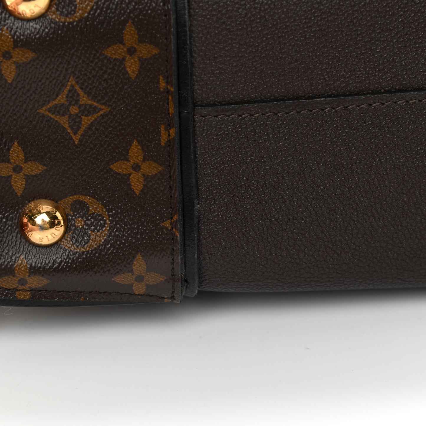 Veau Cachemire Monogram Tote W PM Chocolate