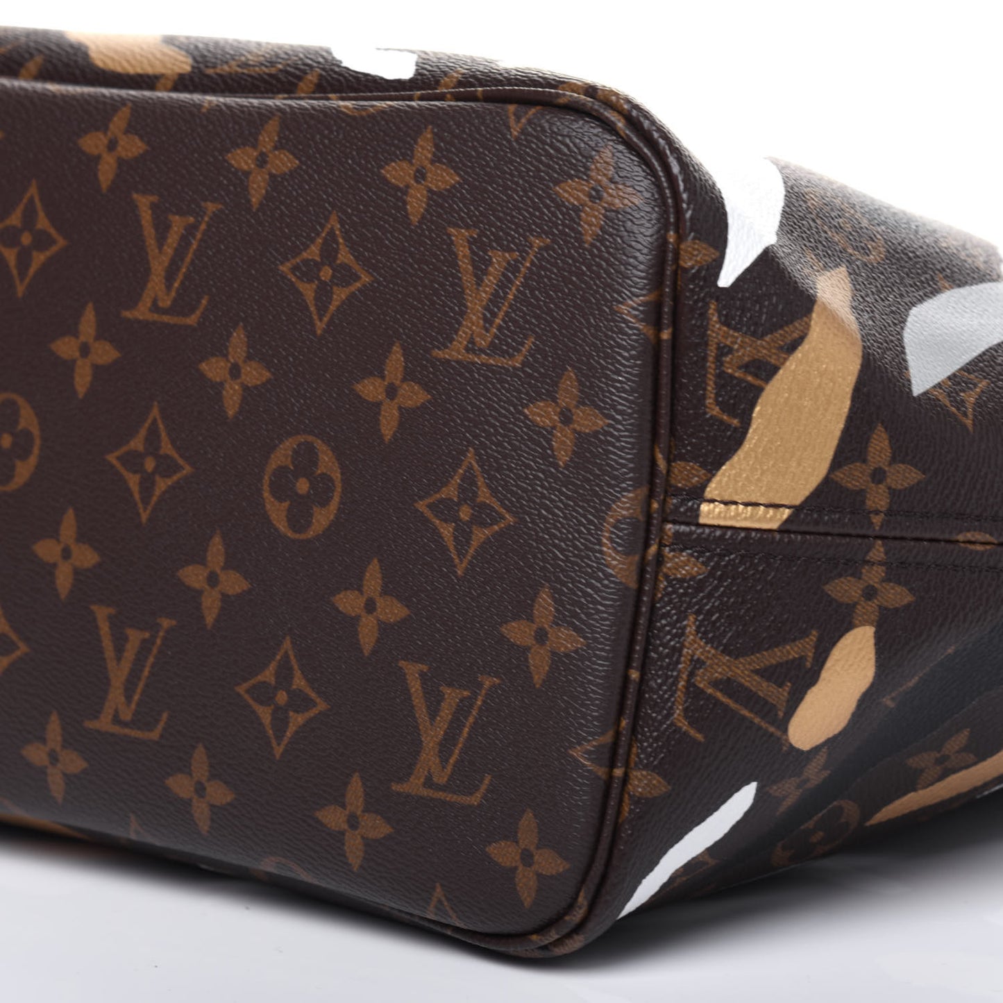 X LOL Monogram Neverfull MM Gold Silver