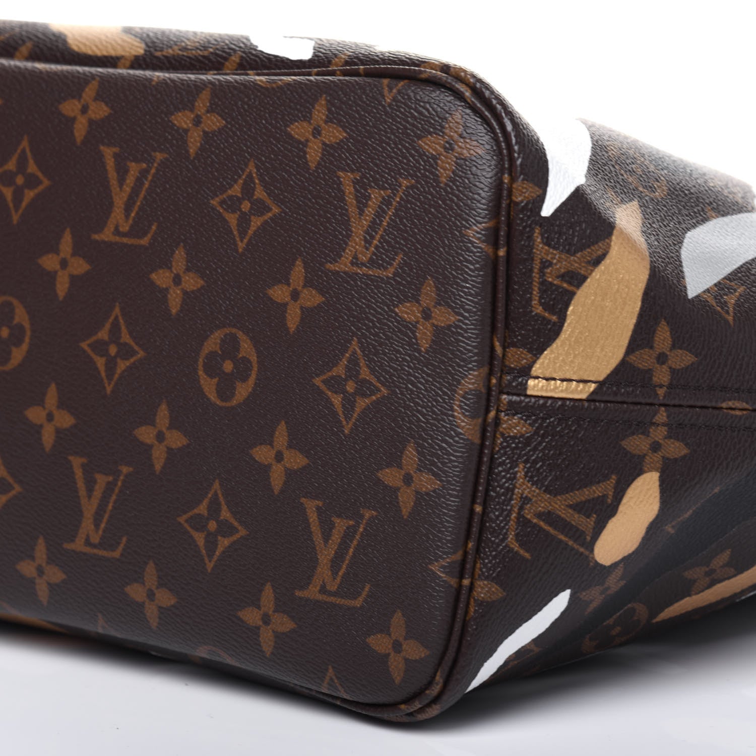 Louis Vuitton X LOL Monogram Neverfull MM Gold Silver 9 of 9