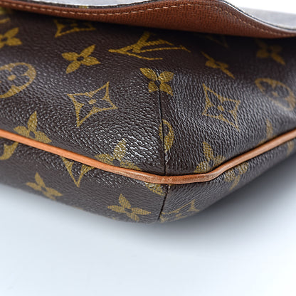 Louis Vuitton Monogram Musette Tango 9 of 9