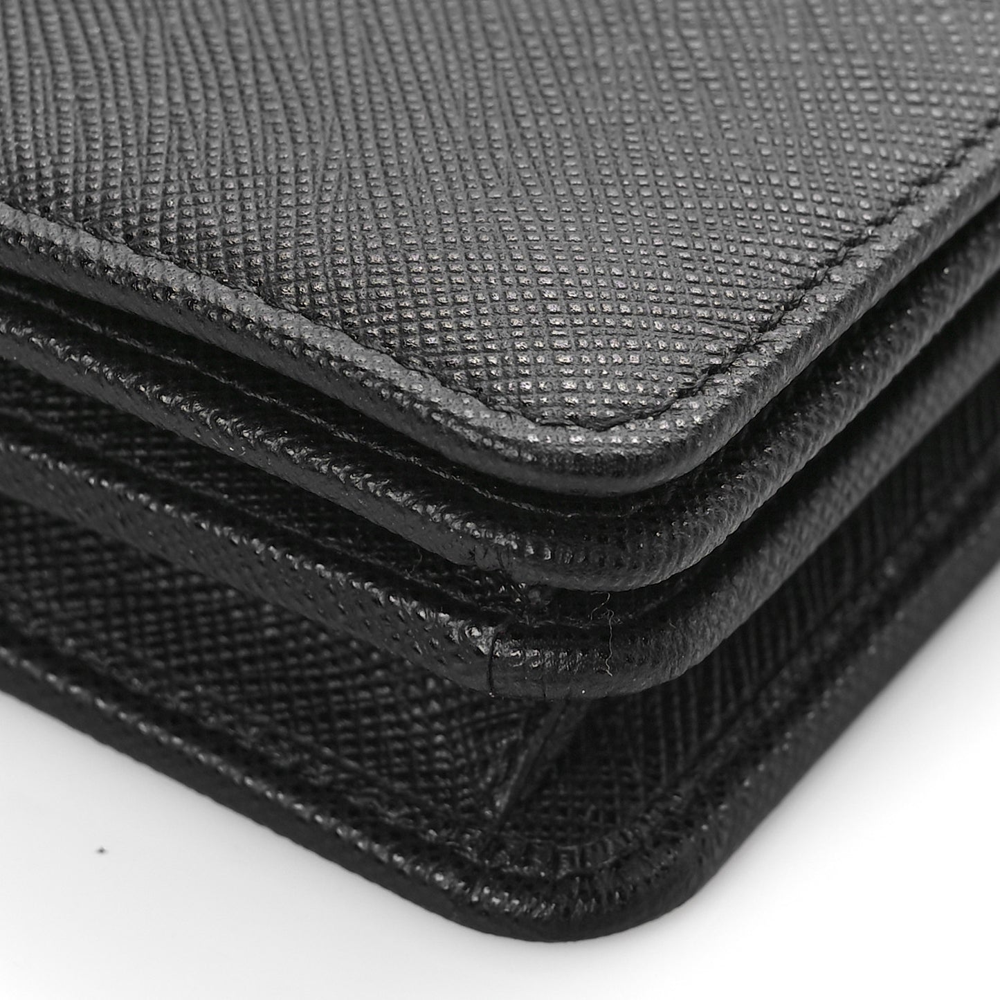 Saffiano Lux Monochrome Chain Wallet Black Black