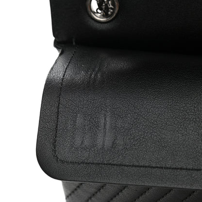 Chanel Sheepskin Chevron Quilted Studded 2.55 Reissue 226 Flap Black 11 of 13