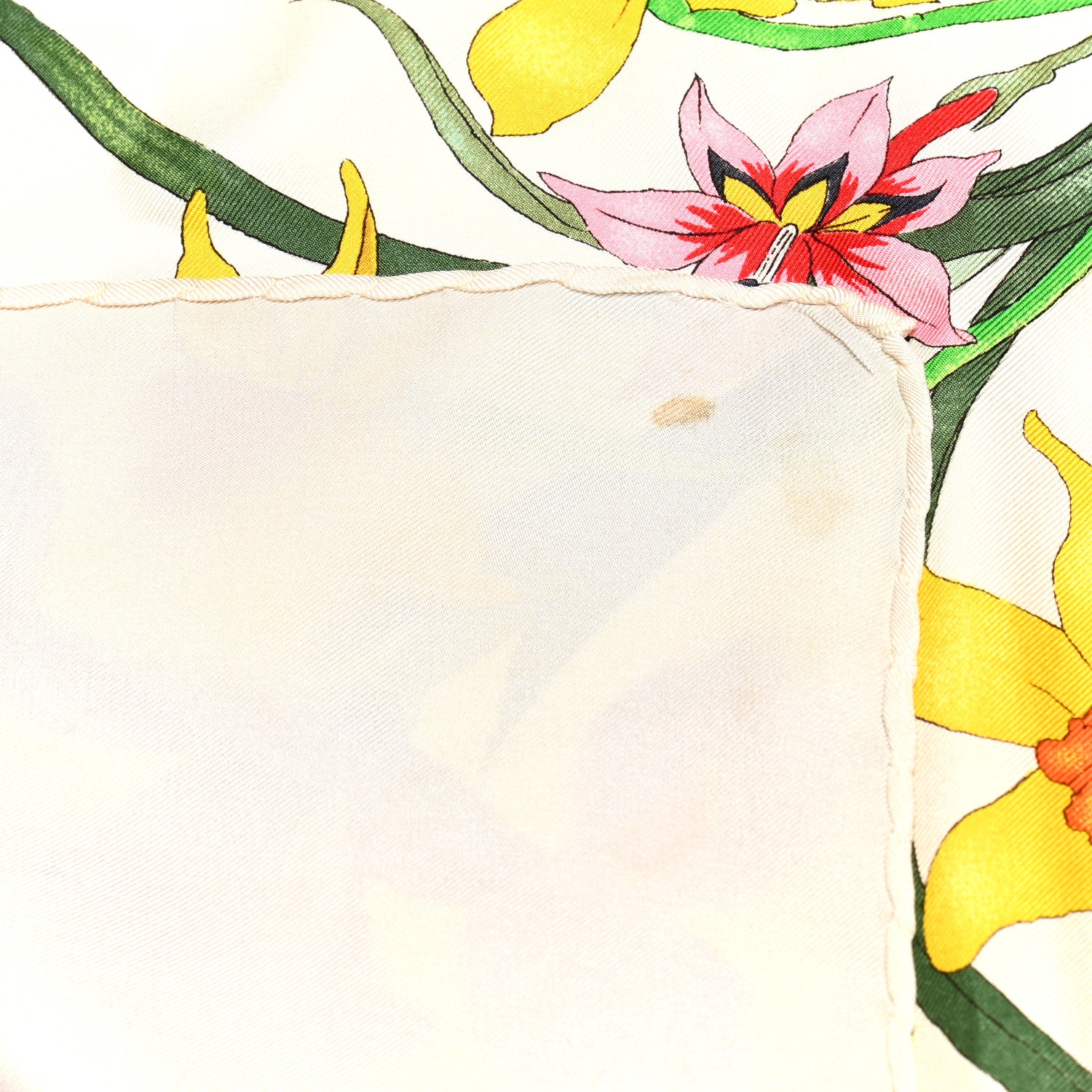 Gucci Silk Twill Flora Square Scarf White 8 of 8