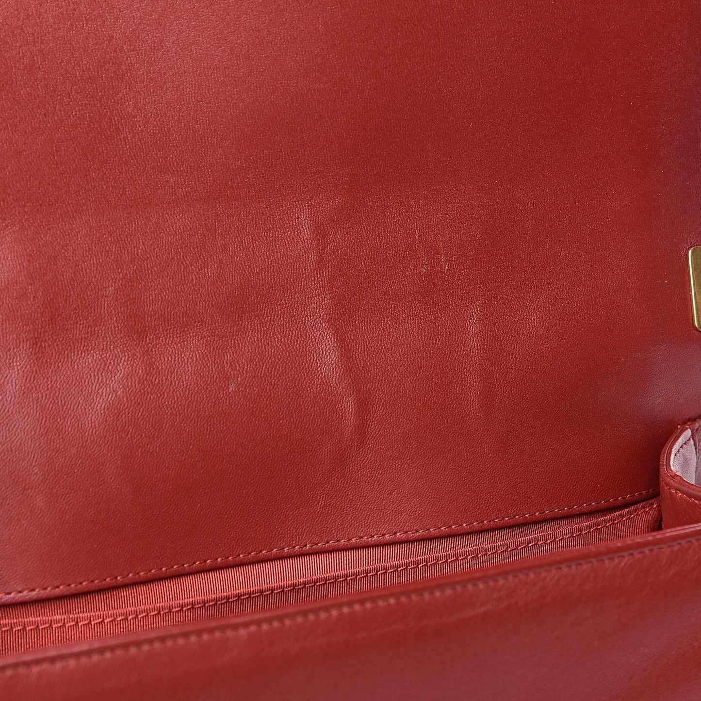 Lambskin Quilted Medium Boy Flap Burgundy