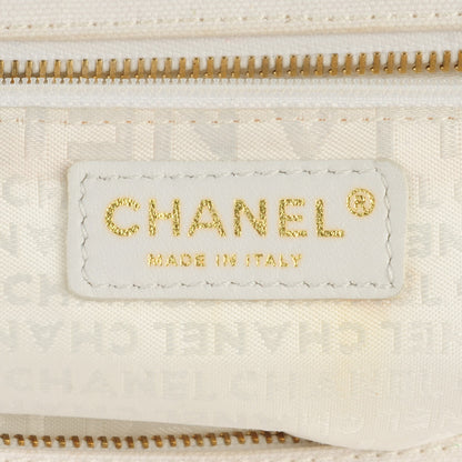 Chanel Canvas CC Handbag White Pink 6 of 7