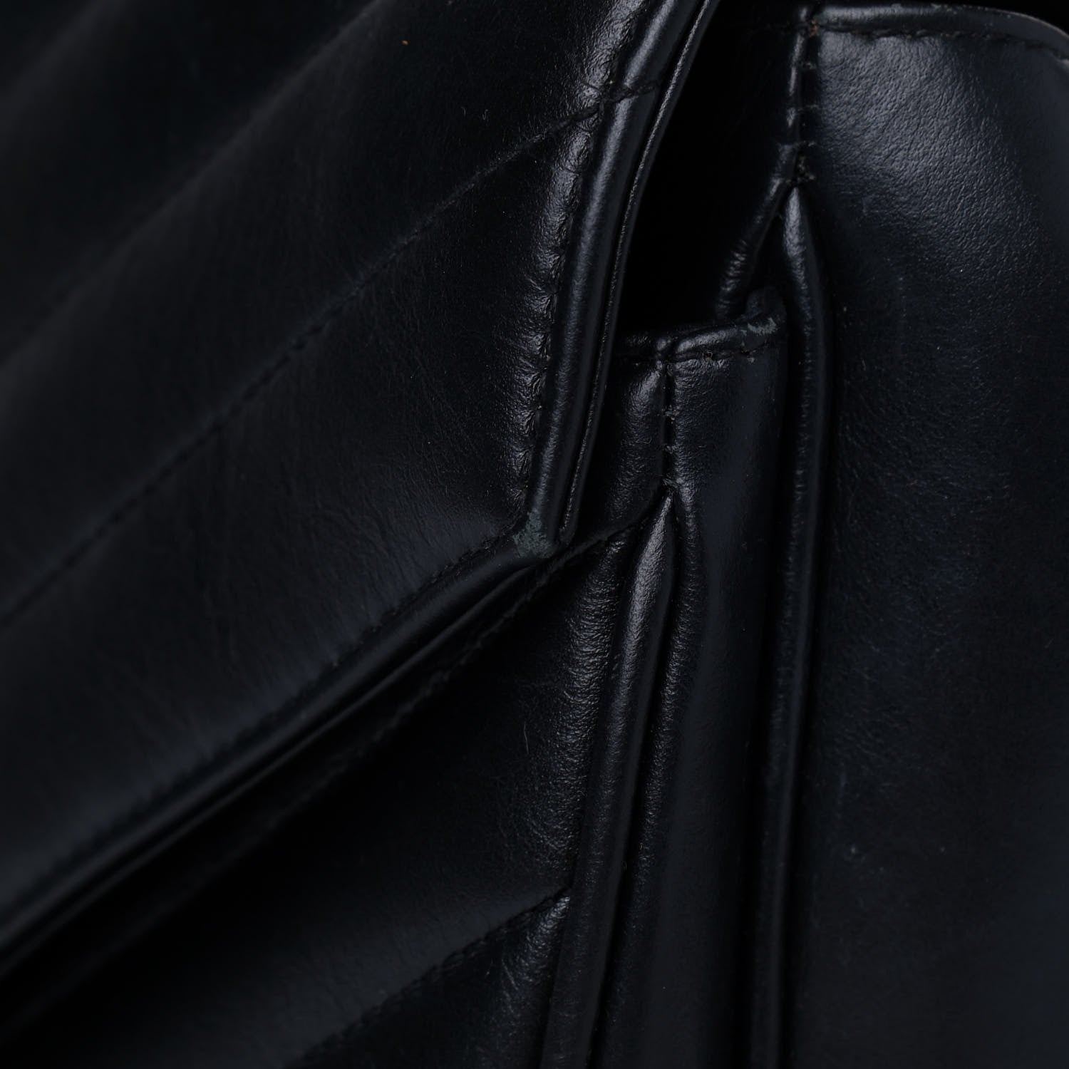 Saint Laurent Calfskin Y Quilted Monogram Loulou Shoulder Bag Black 10 of 10