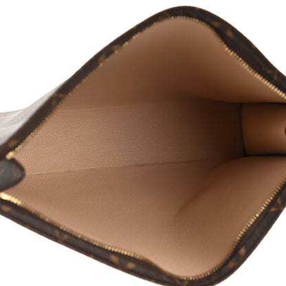 Louis Vuitton Monogram Toiletry Pouch 26 5 of 7