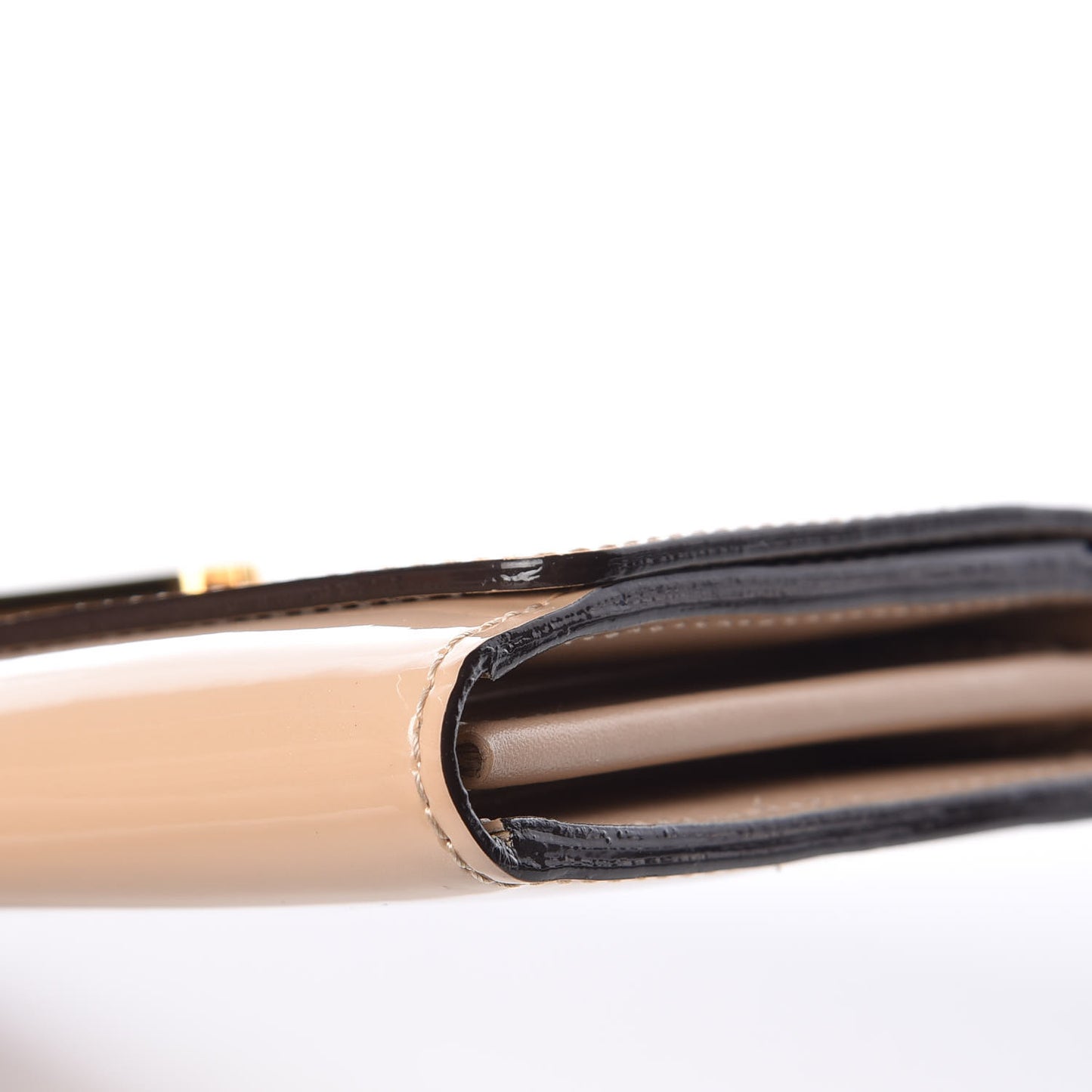 Patent Louise Wallet Dune