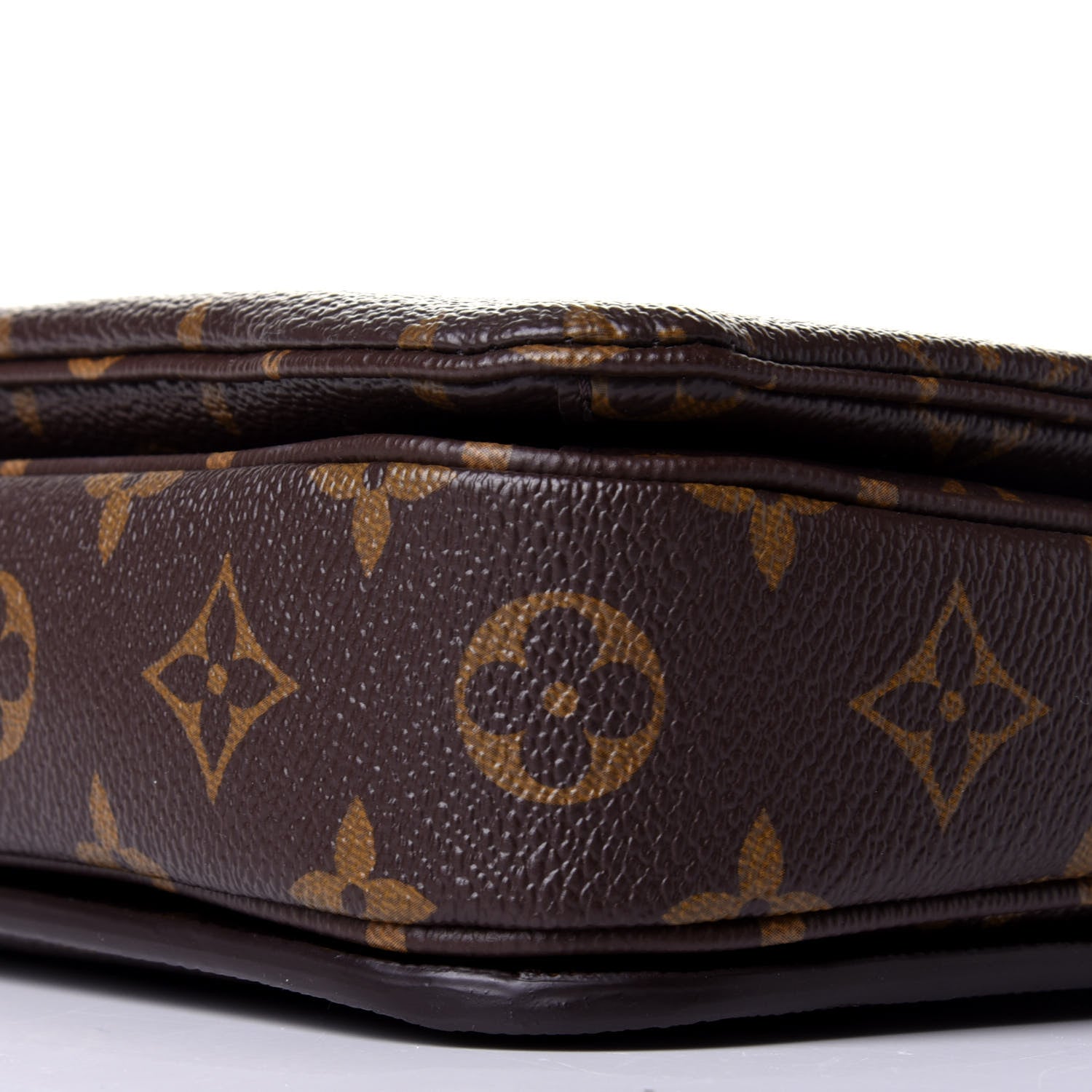 Louis Vuitton Monogram Pochette Metis 11 of 12