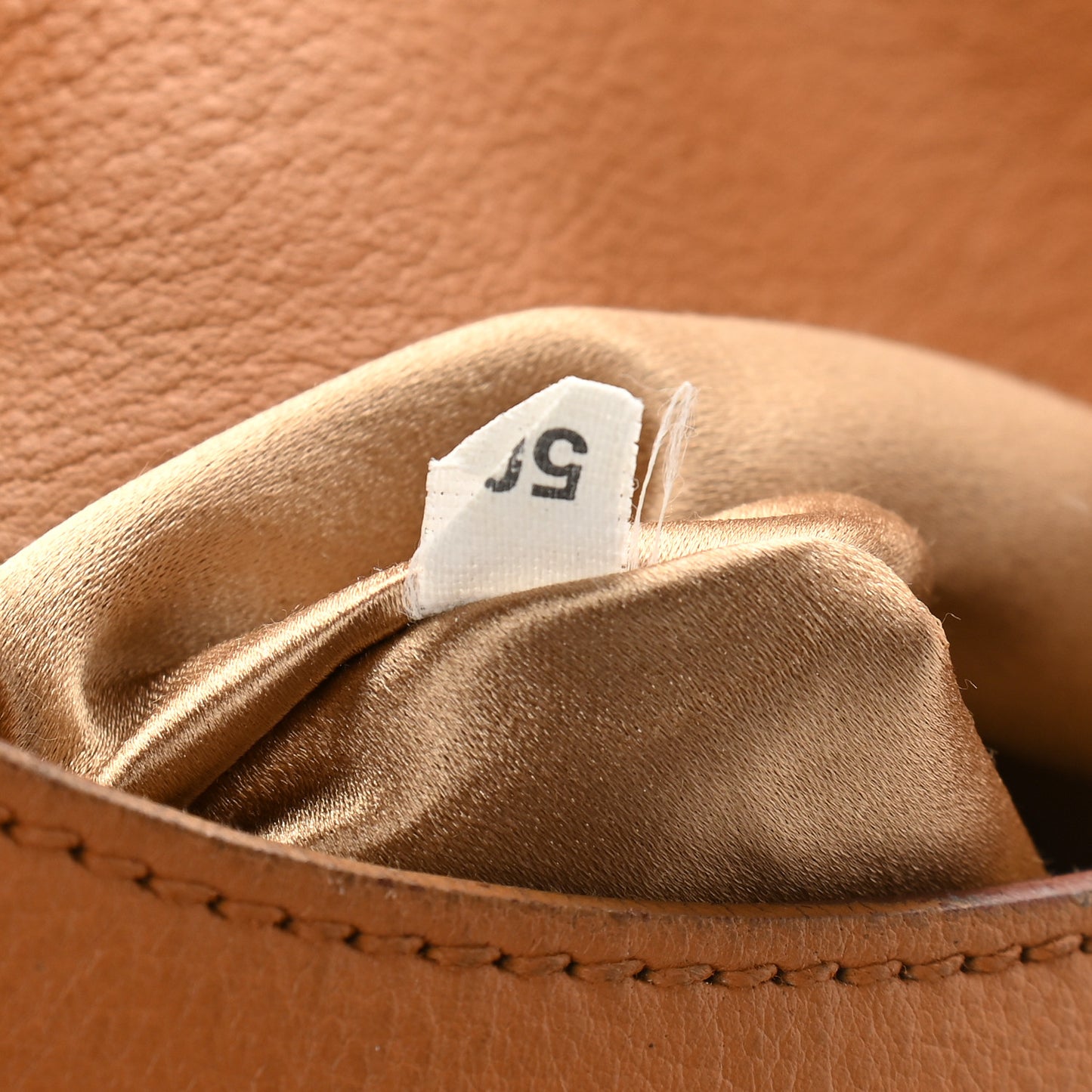 Vitello Daino Shoulder Bag
