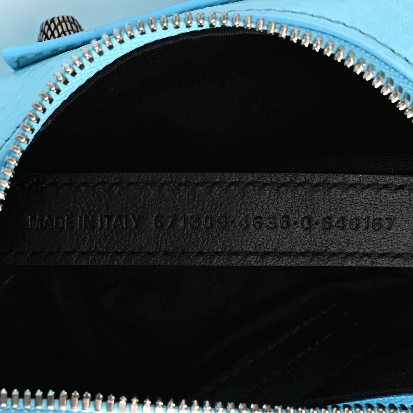 Agneau Arena Le Cagole Shoulder Bag XS Blue