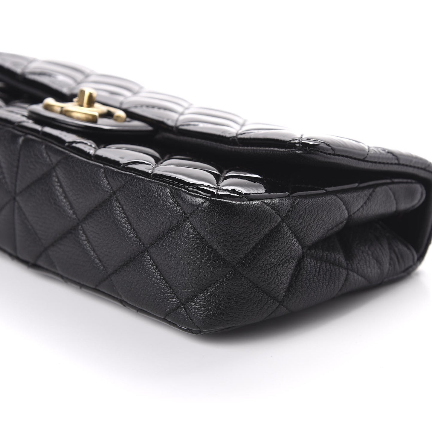 Patent Goatskin Quilted Medium CC Eyelet Flap Black