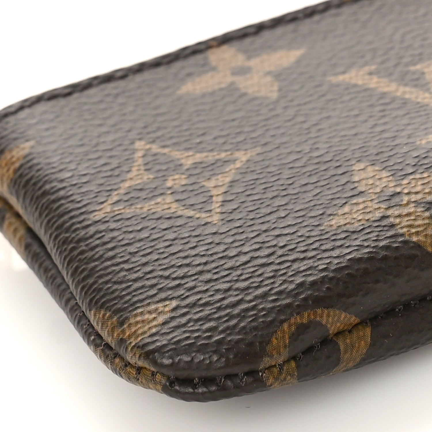 Louis Vuitton Monogram Key Pouch 7 of 9