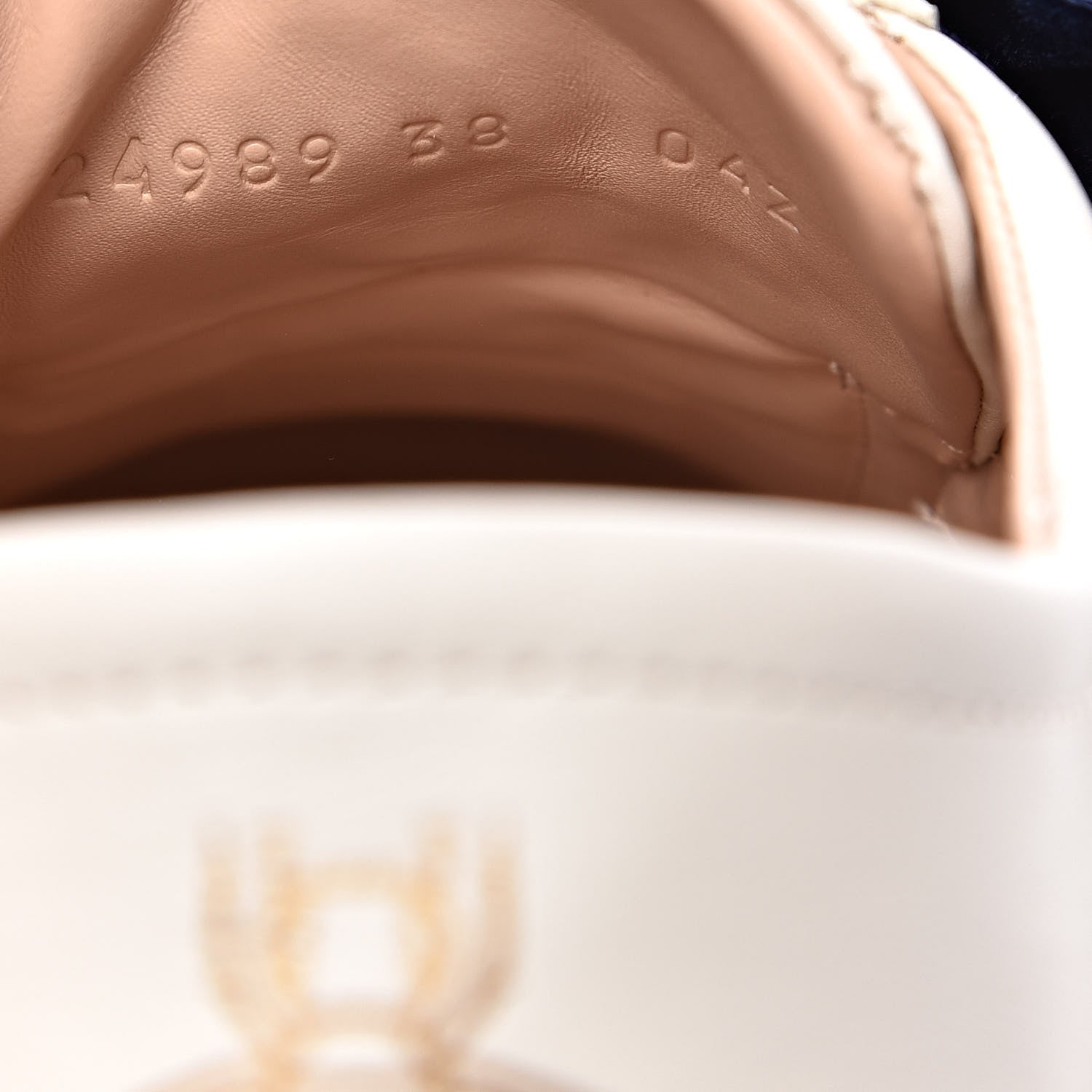 Gucci Calfskin Womens Velvet Bow Ace Sneakers 38 White 9 of 10