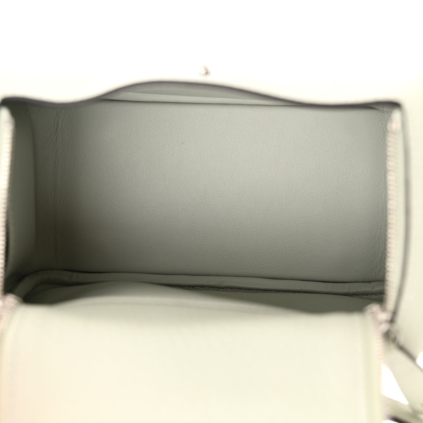 Taurillon Clemence Mini Lindy 20 Gris Neve