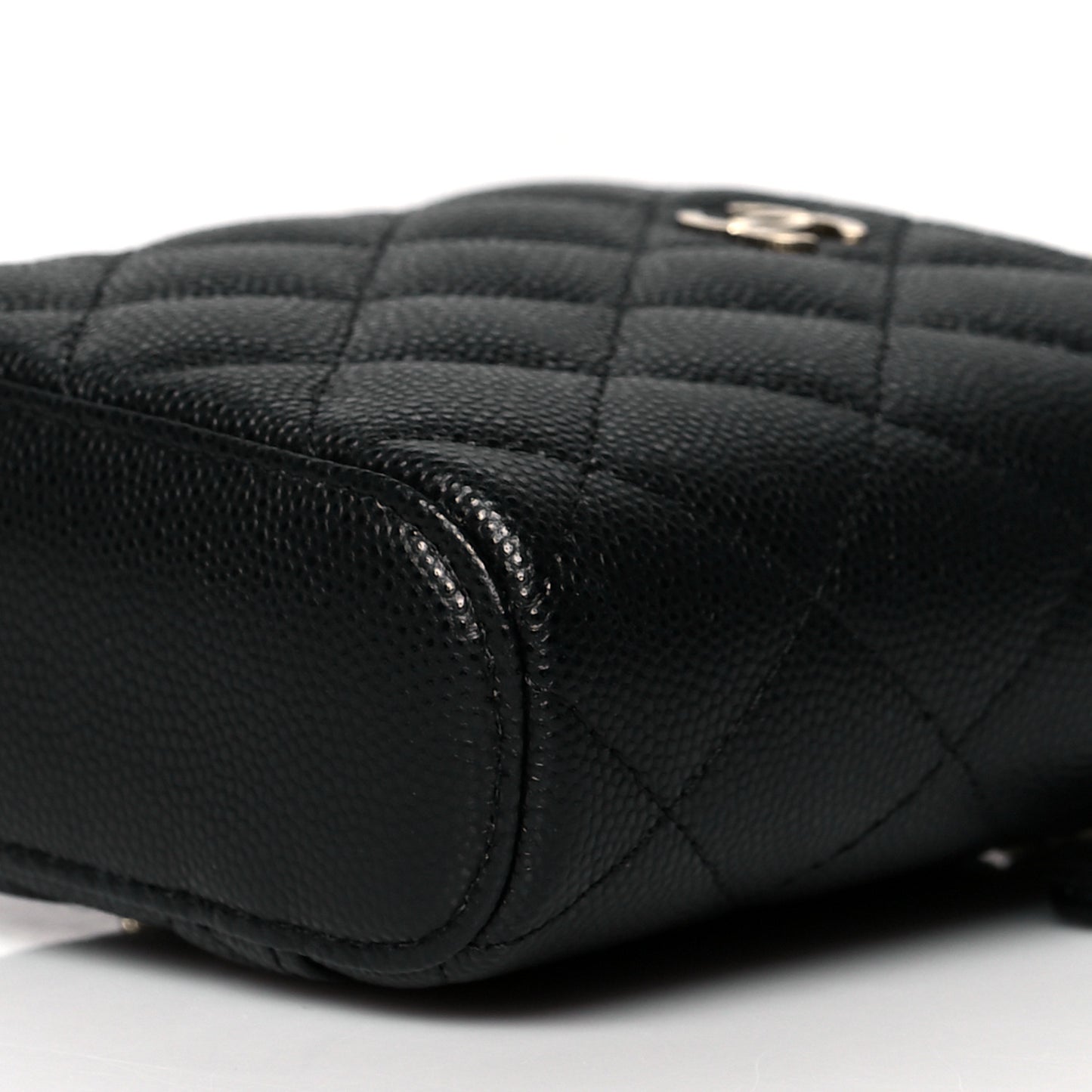Caviar Quilted Small Vertical Coco Beauty Vanity Case With Chain Black