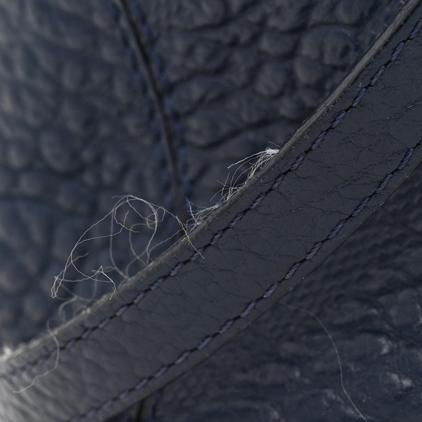 Heritage Grain Check Embossed Medium Dewsbury Tote Blue Carbon