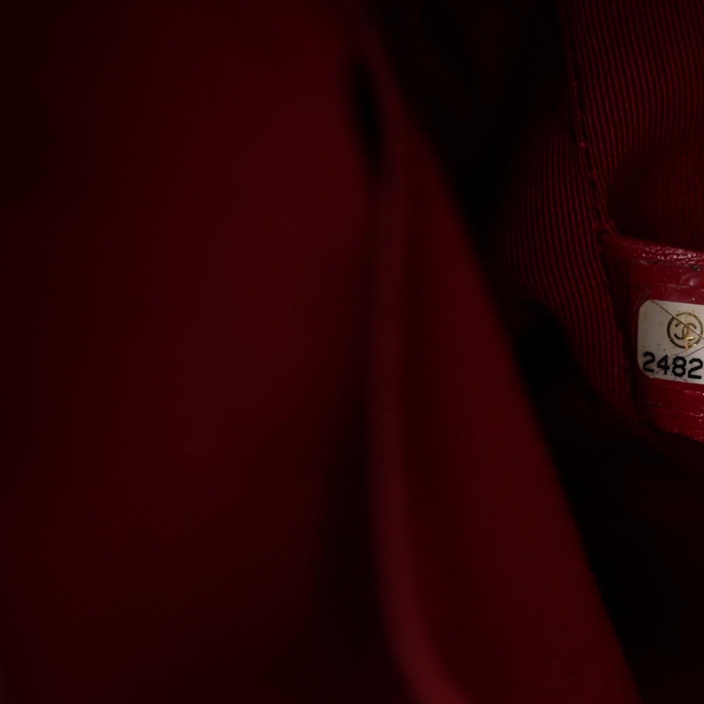 Metallic Aged Calfskin Quilted Medium Gabrielle Hobo Silver Navy Red