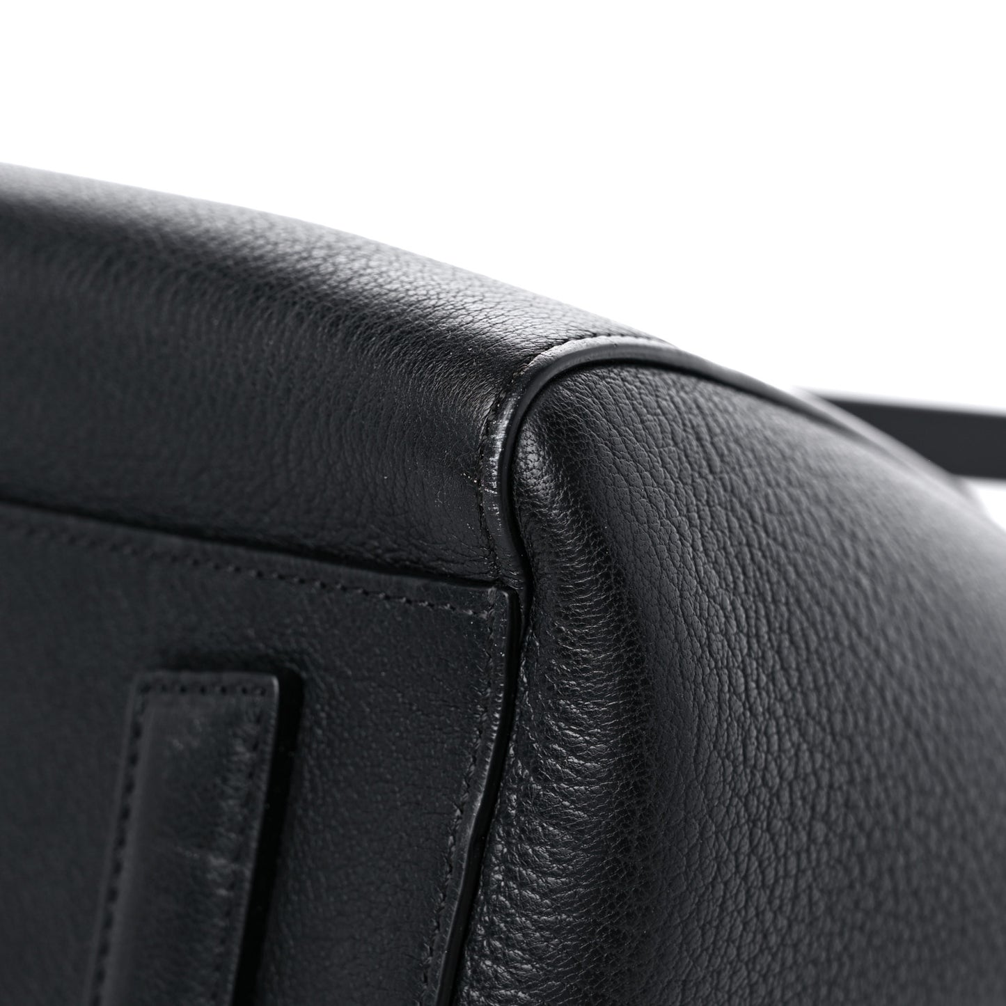 Sugar Goatskin Medium Antigona Black