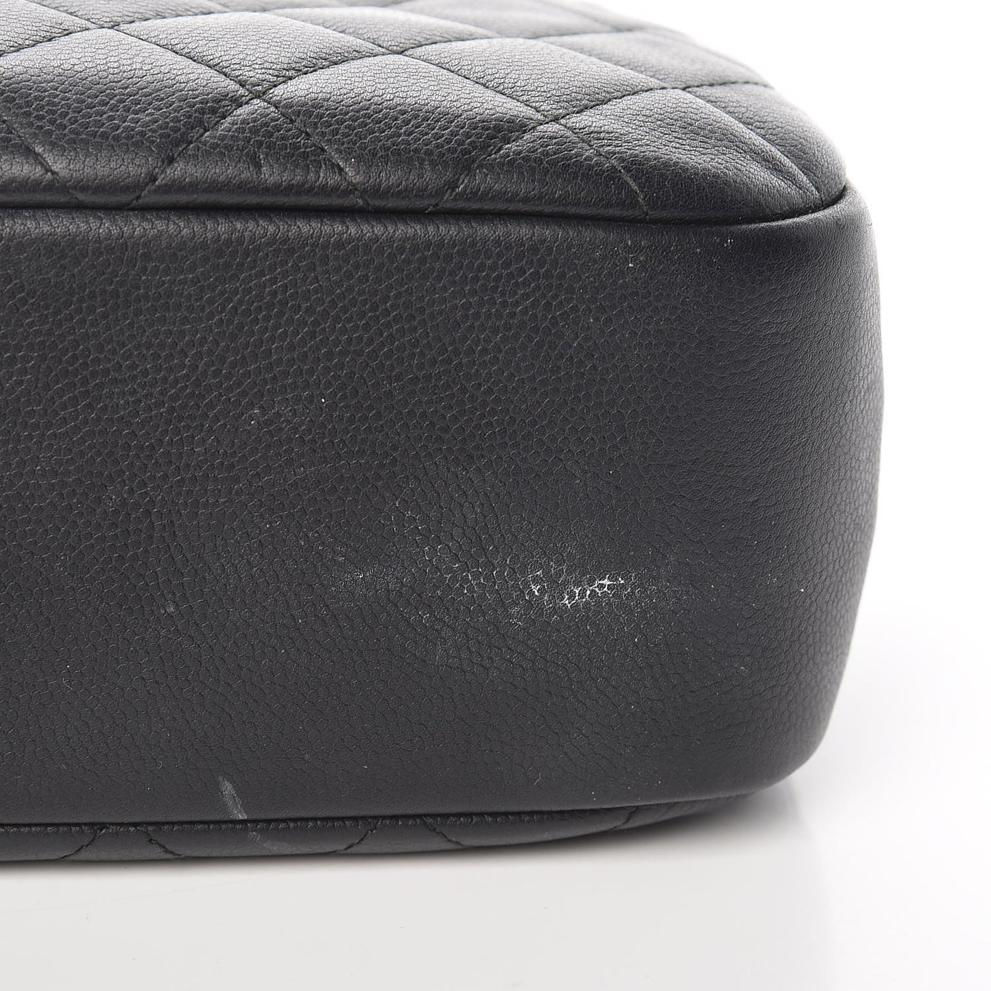 Caviar Quilted Curvy Pouch Cosmetic Case Black
