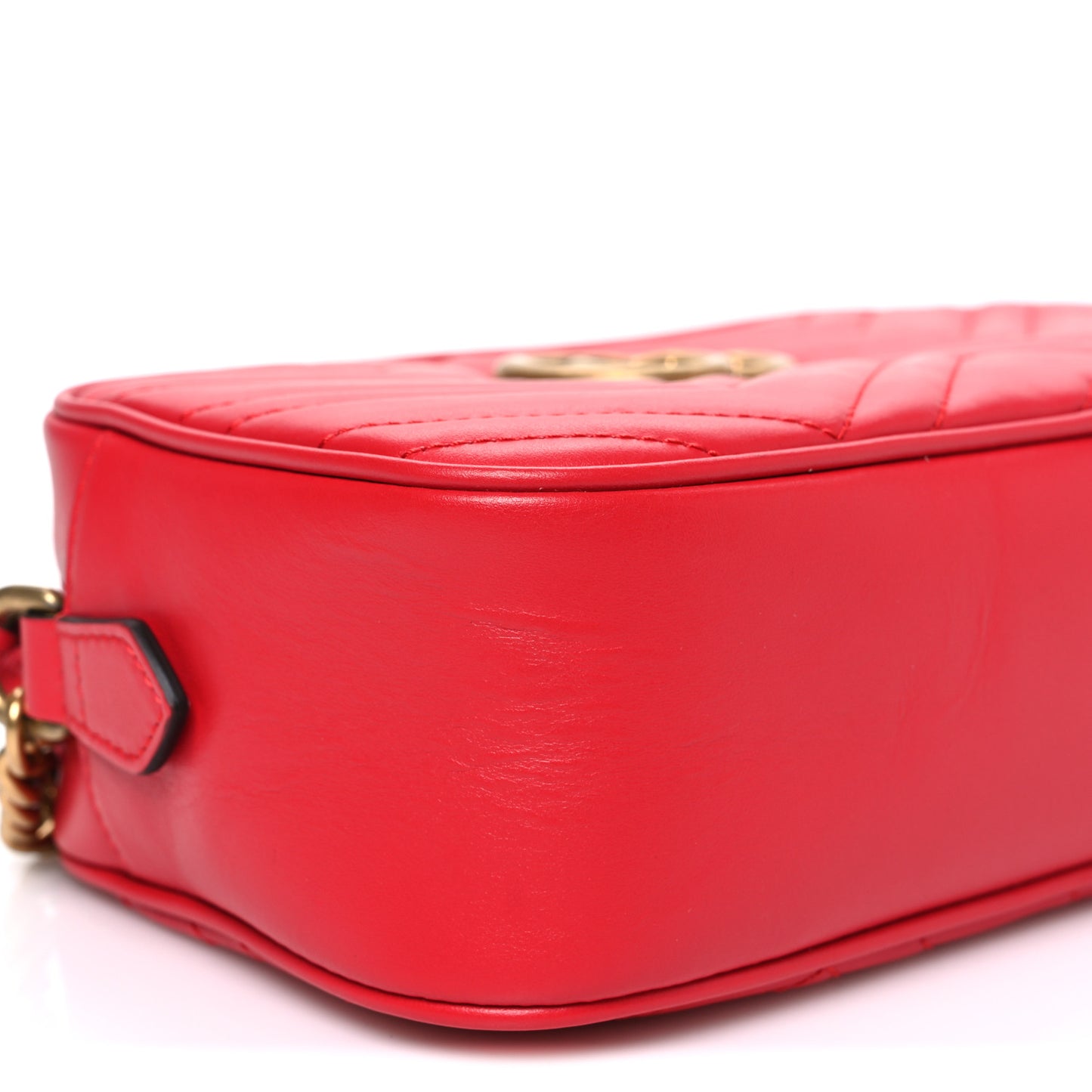 Calfskin Matelasse Small GG Marmont Chain Shoulder Bag Hibiscus Red