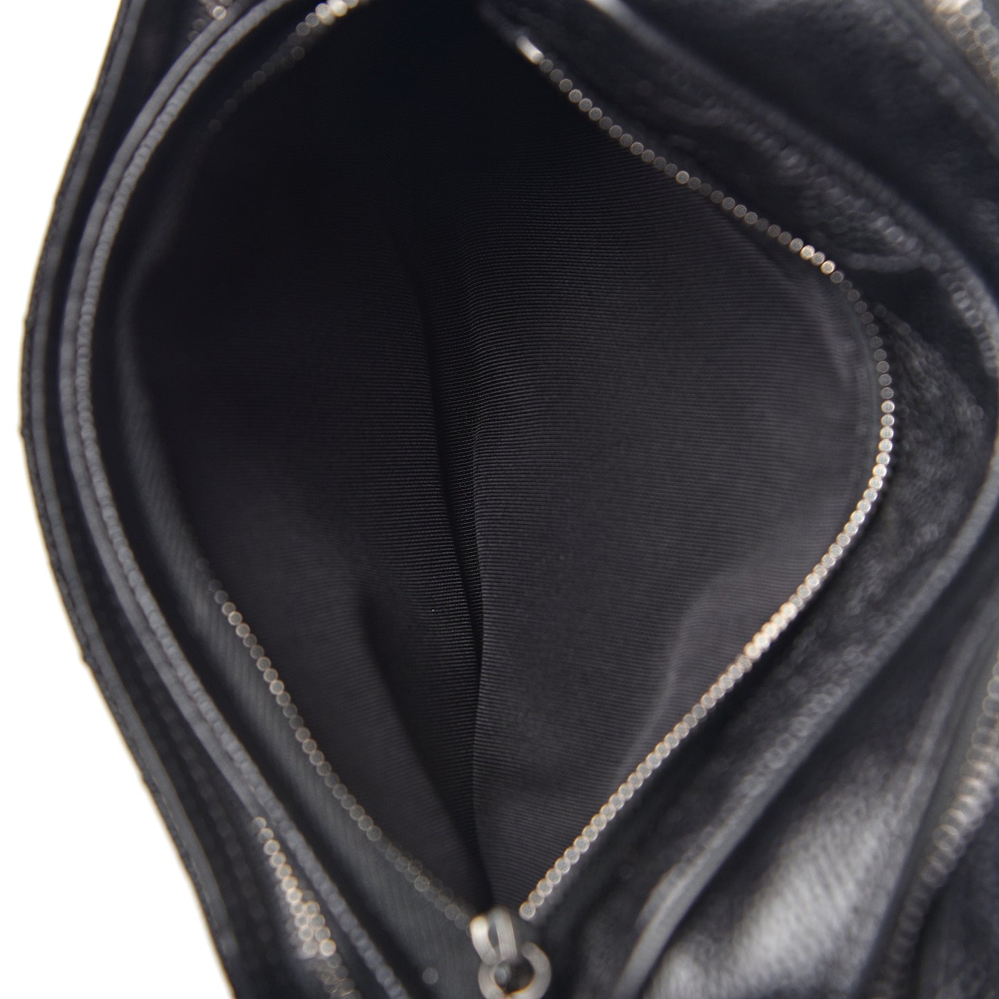 Caviar Quilted Medium Business Trip Camera Bag Black
